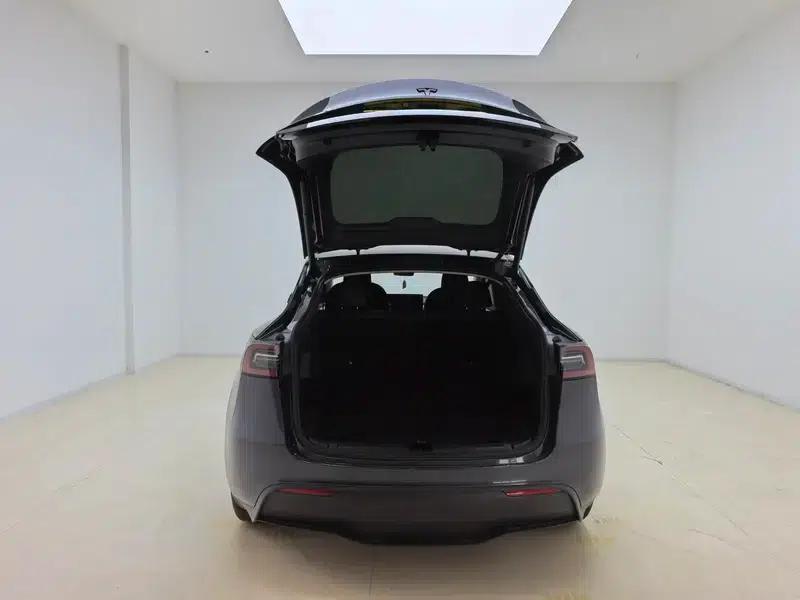 Model Y 2024 Rear-Wheel Drive — миниатюра 20