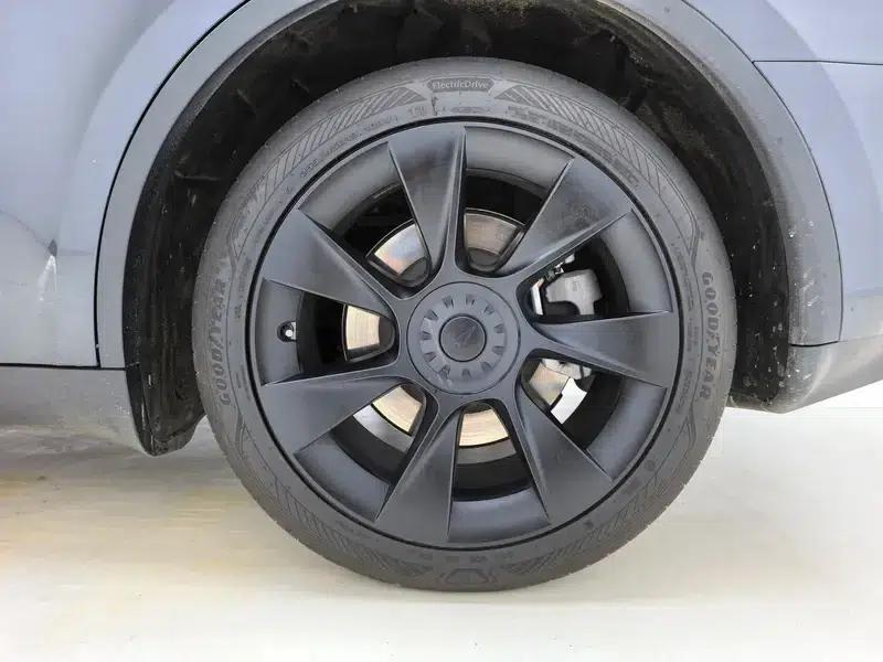 Model Y 2024 Rear-Wheel Drive — миниатюра 9