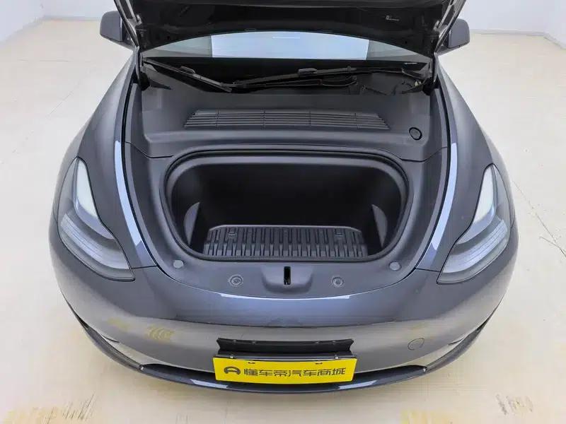 Model Y 2024 Rear-Wheel Drive — миниатюра 10