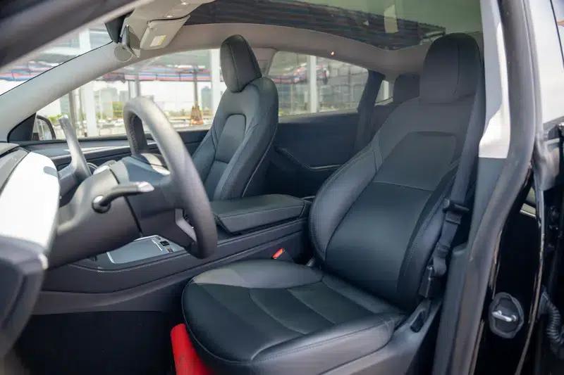 Model Y 2023 Long Range All-Wheel Drive — миниатюра 15