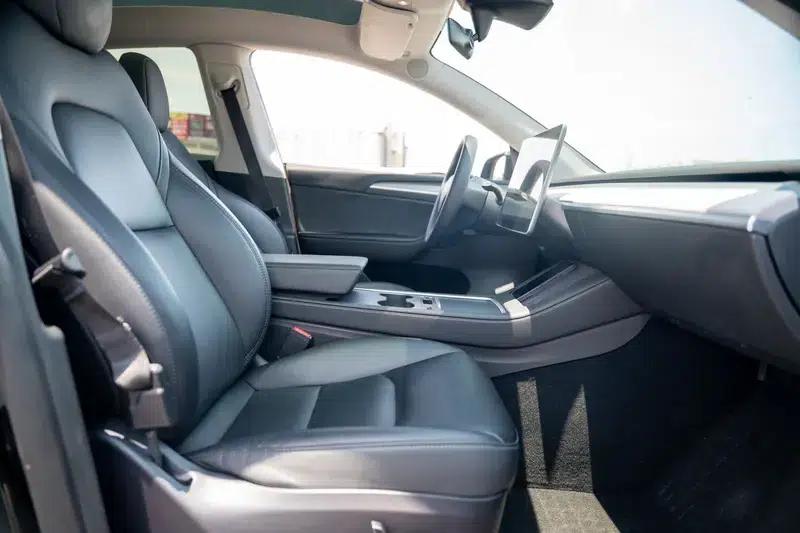 Model Y 2023 Long Range All-Wheel Drive — миниатюра 19