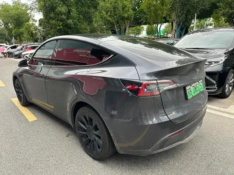 Model Y 2024 Rear-Wheel Drive — миниатюра 4