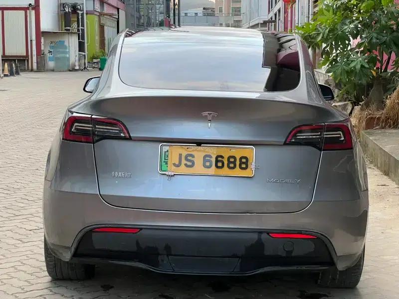 Model Y 2024 Rear-Wheel Drive — миниатюра 5