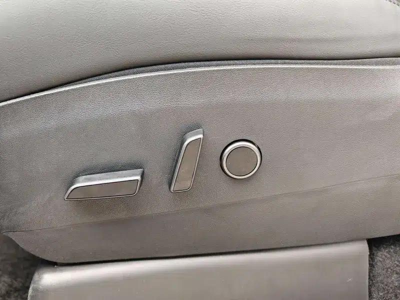 Model Y 2021 Standard Range Rear-Wheel Drive — миниатюра 12