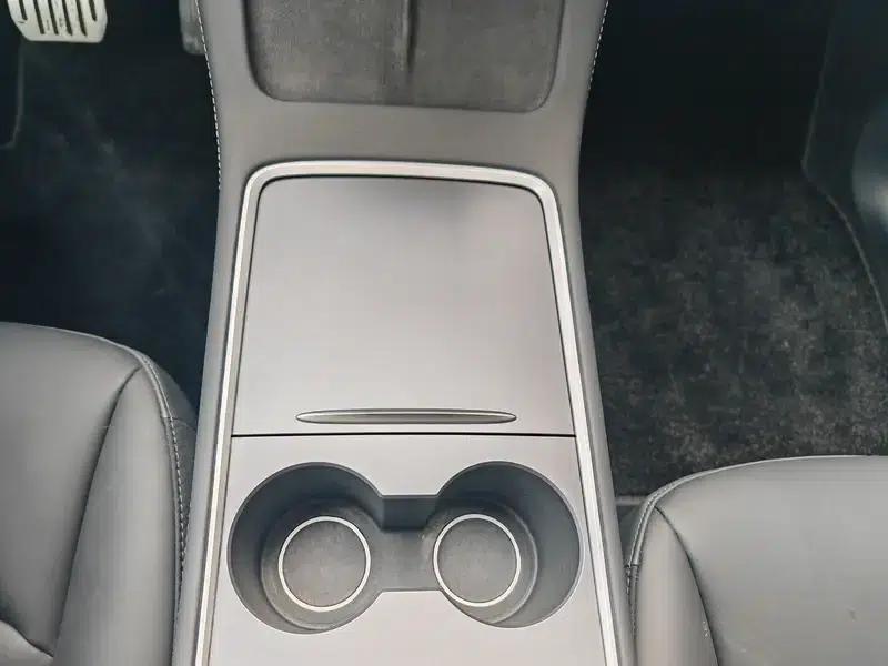 Model Y 2021 Standard Range Rear-Wheel Drive — миниатюра 14