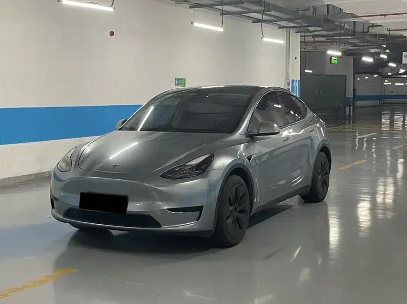 Model Y 2024 Rear-Wheel Drive — миниатюра 1
