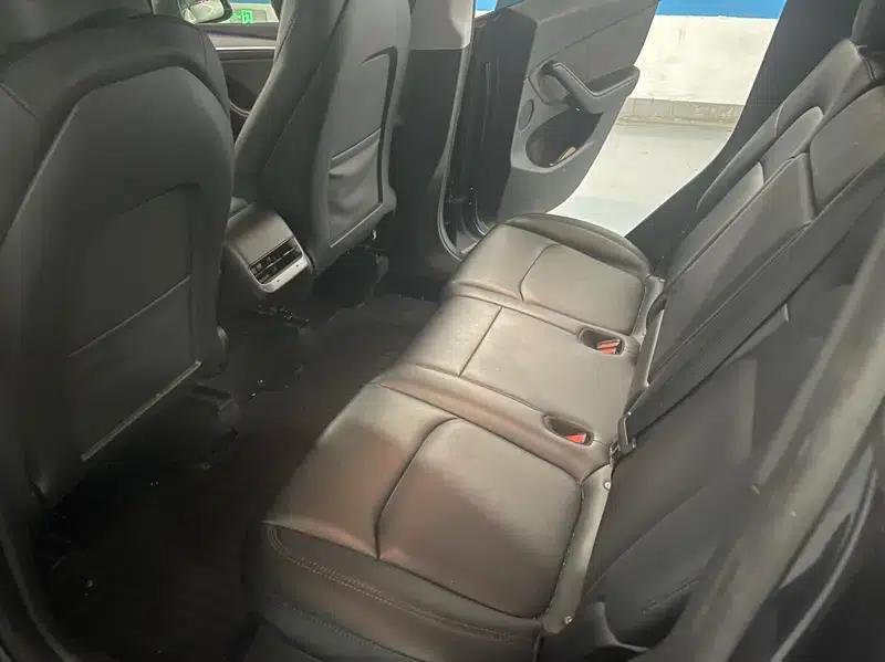 Model Y 2024 Rear-Wheel Drive — миниатюра 11