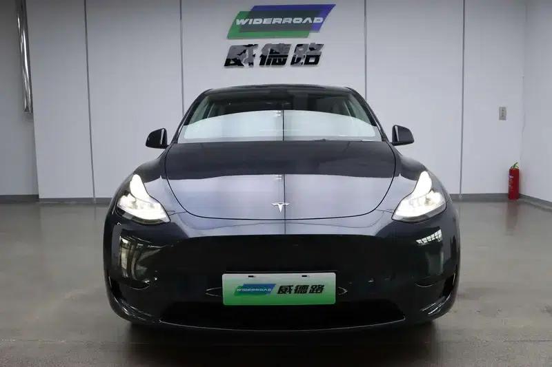 Model Y 2024 Rear-Wheel Drive — миниатюра 2
