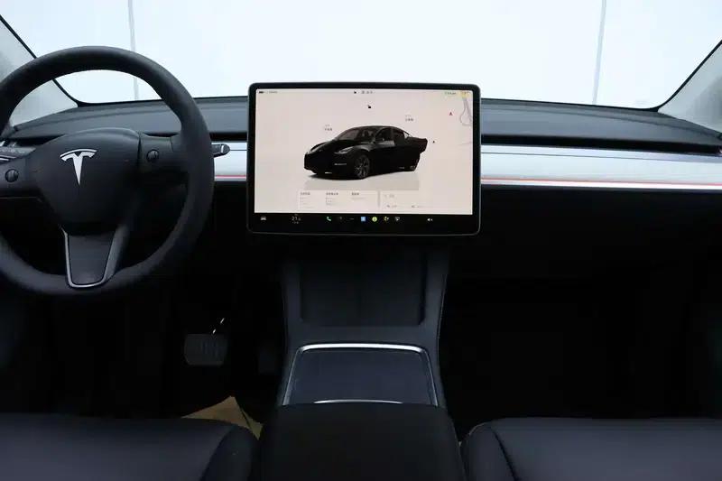 Model Y 2024 Rear-Wheel Drive — миниатюра 14