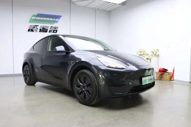 Model Y 2024 Rear-Wheel Drive — миниатюра 3