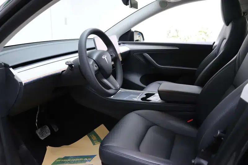 Model Y 2024 Rear-Wheel Drive — миниатюра 22