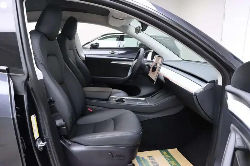 Model Y 2024 Rear-Wheel Drive — миниатюра 27