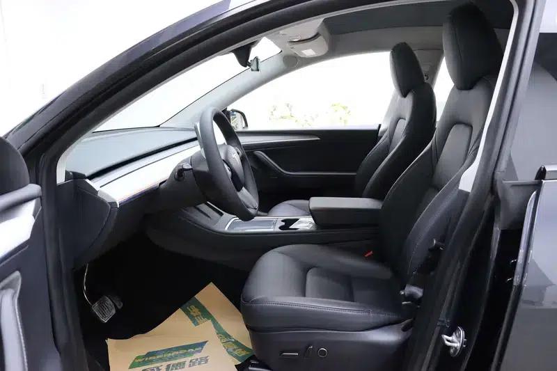 Model Y 2024 Rear-Wheel Drive — миниатюра 29