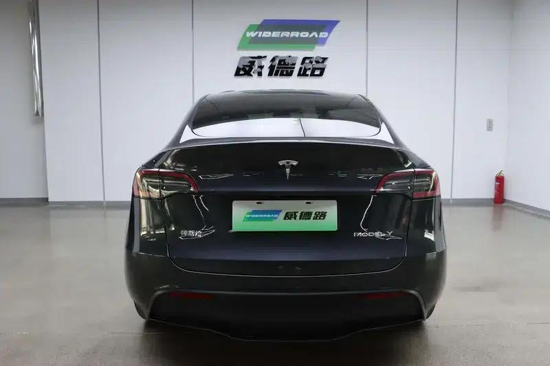 Model Y 2024 Rear-Wheel Drive — миниатюра 5