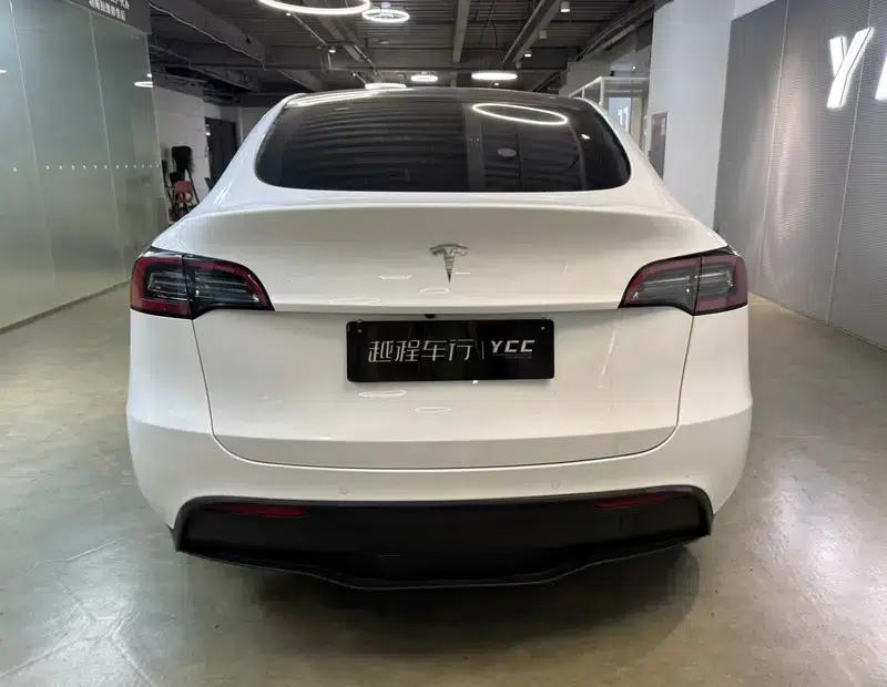 Model Y 2023 Rear-Wheel Drive — миниатюра 3