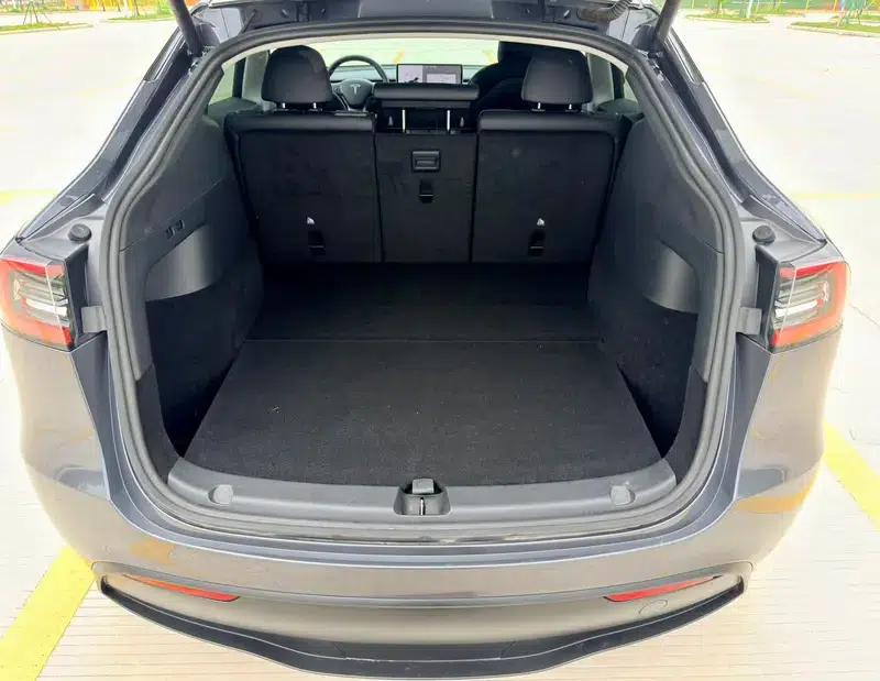Model Y 2021 Long Range All-Wheel Drive — миниатюра 22
