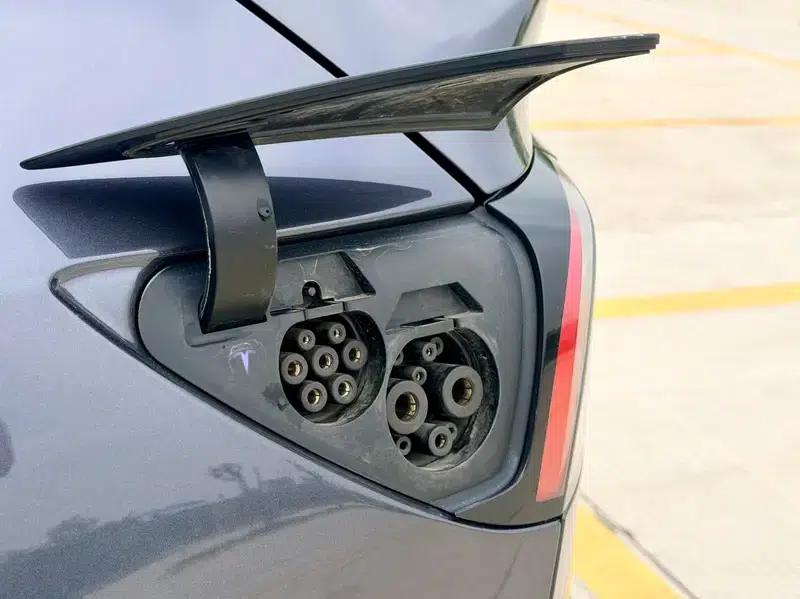 Model Y 2021 Long Range All-Wheel Drive — миниатюра 10