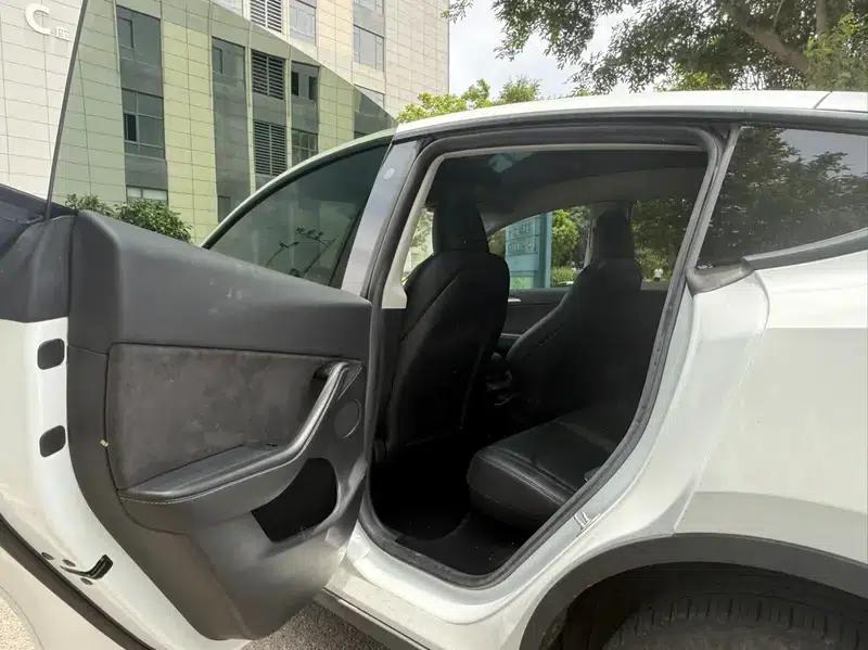 Model Y 2022 Rear-Wheel Drive — миниатюра 9