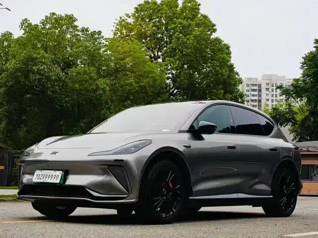2023 Smart LS7 90kWh Elite Rear-Wheel Drive Edition