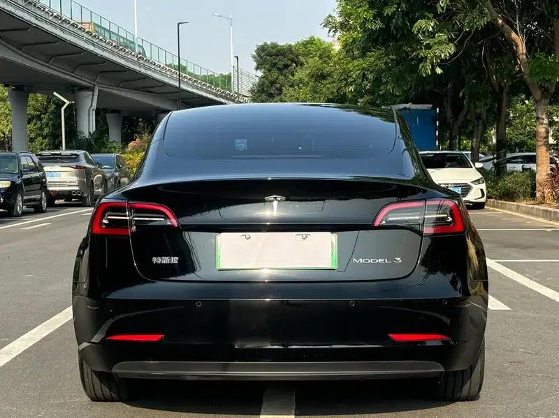 Model 3 2022 Rear-Wheel Drive — миниатюра 4