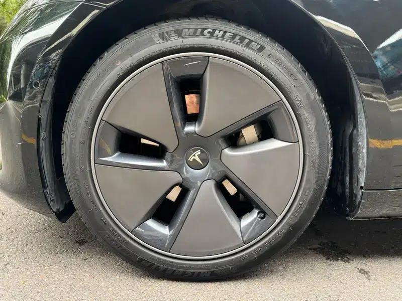 Model 3 2022 Rear-Wheel Drive — миниатюра 11