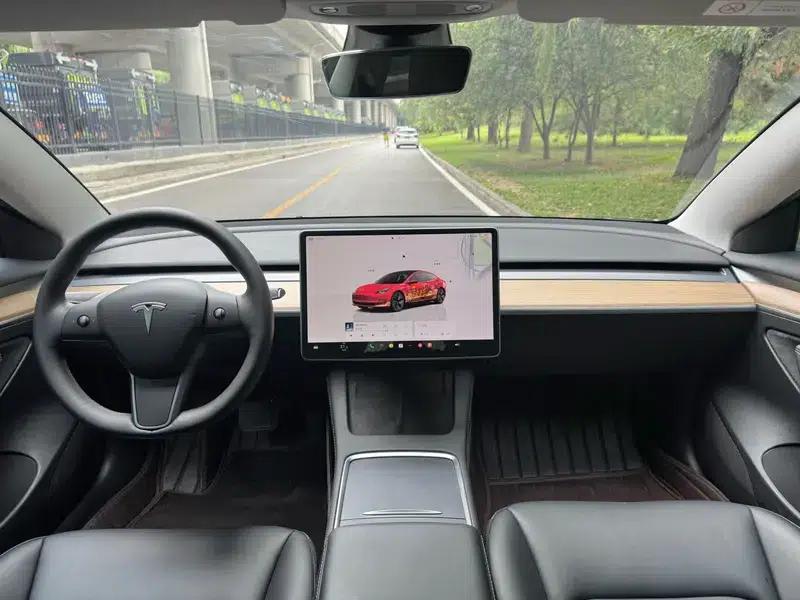 Model 3 2022 Rear-Wheel Drive — миниатюра 16