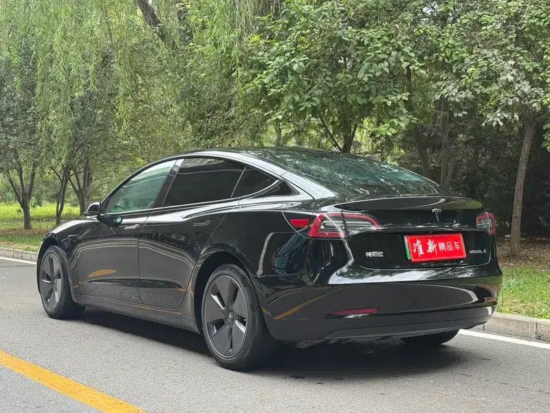 Model 3 2022 Rear-Wheel Drive — миниатюра 5