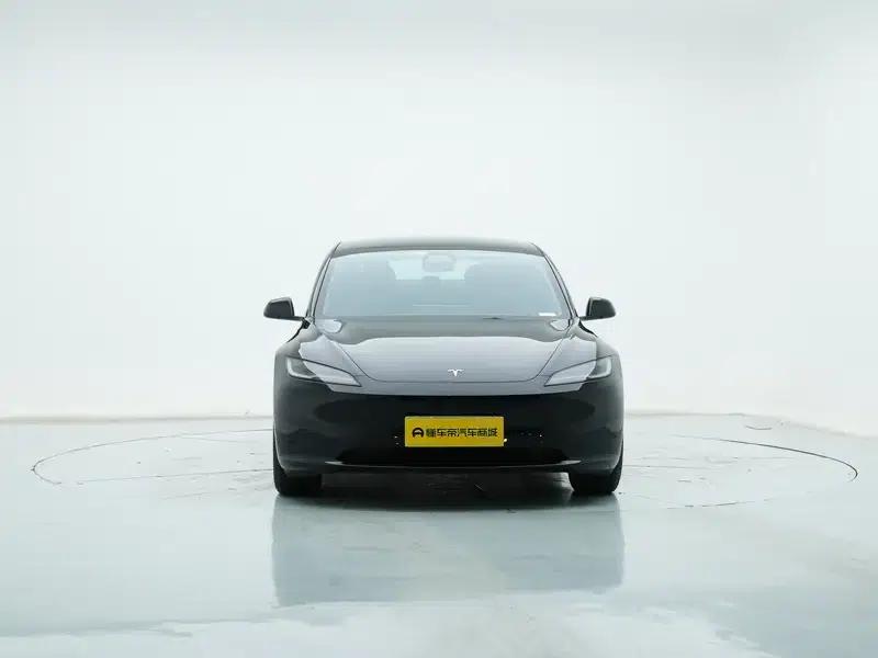 Model 3 2023 Rear-Wheel Drive — миниатюра 2