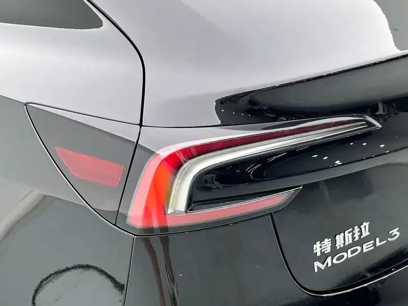 Model 3 2023 Rear-Wheel Drive — миниатюра 13