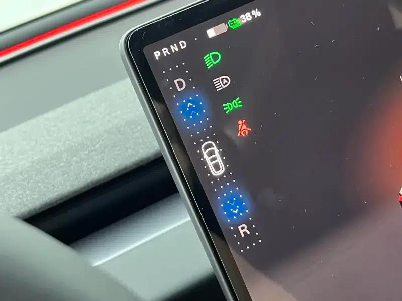 Model 3 2023 Rear-Wheel Drive — миниатюра 18