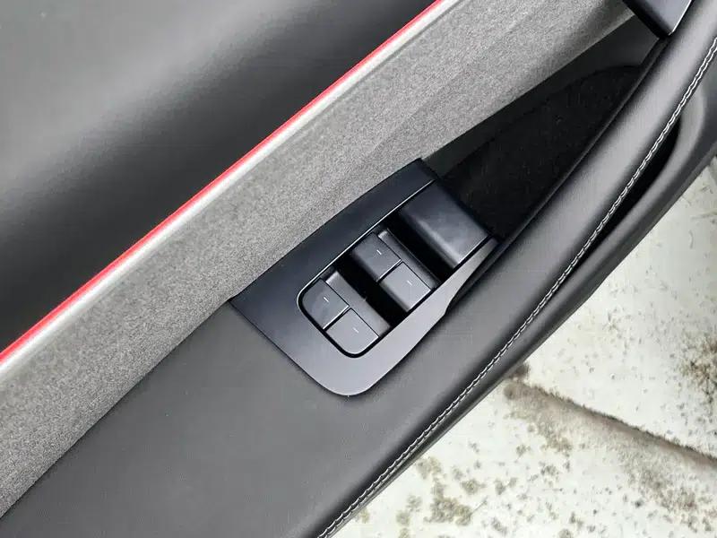 Model 3 2023 Rear-Wheel Drive — миниатюра 26