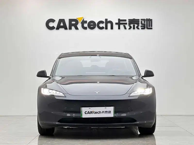 Model 3 2023 Rear-Wheel Drive — миниатюра 2