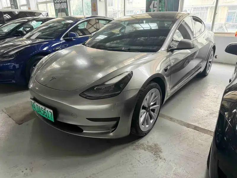 Model 3 2022 Rear-Wheel Drive — миниатюра 1