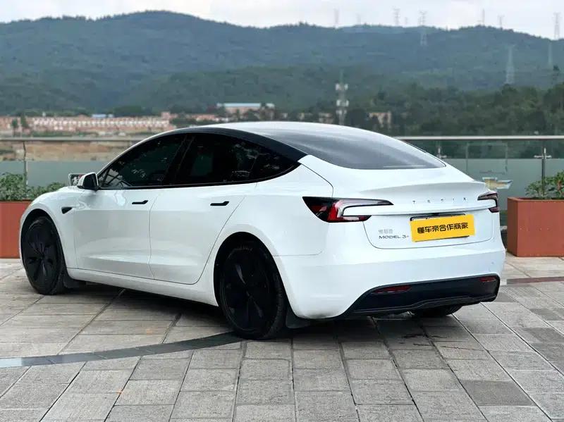 Model 3 2025 Facelift Long Range All-Wheel Drive Version — миниатюра 4