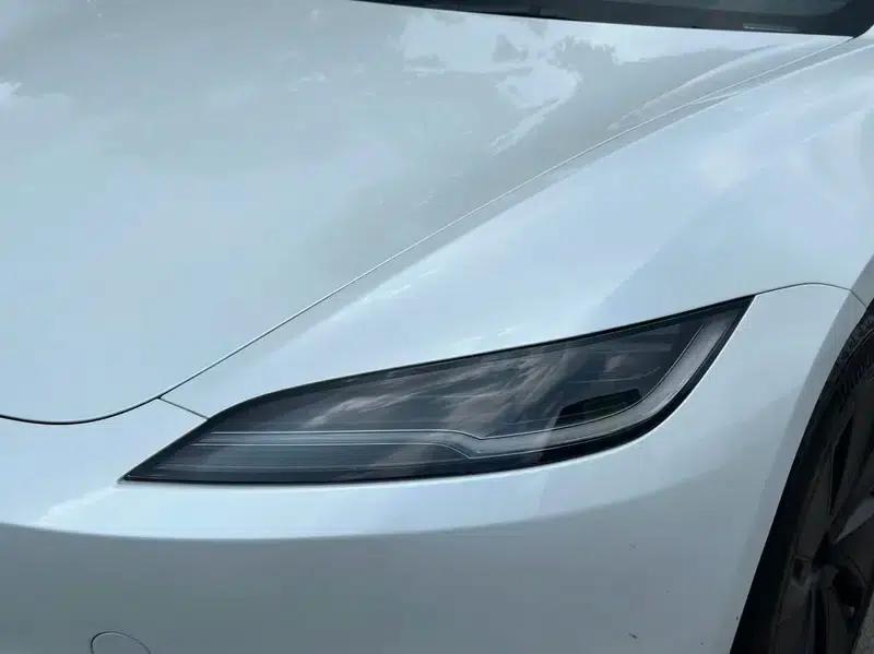 Model 3 2025 Facelift Long Range All-Wheel Drive Version — миниатюра 7