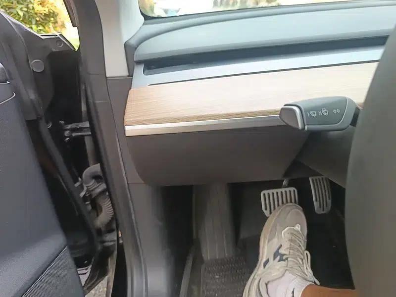 Model 3 2022 Rear-Wheel Drive — миниатюра 13