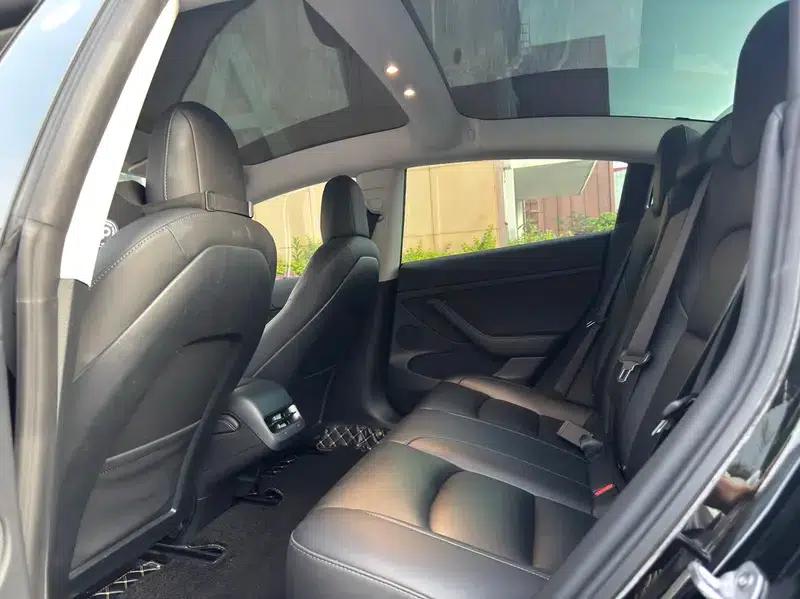 Model 3 2023 Rear-Wheel Drive — миниатюра 9