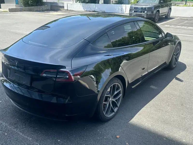 Model 3 2022 Performance All-Wheel Drive — миниатюра 5