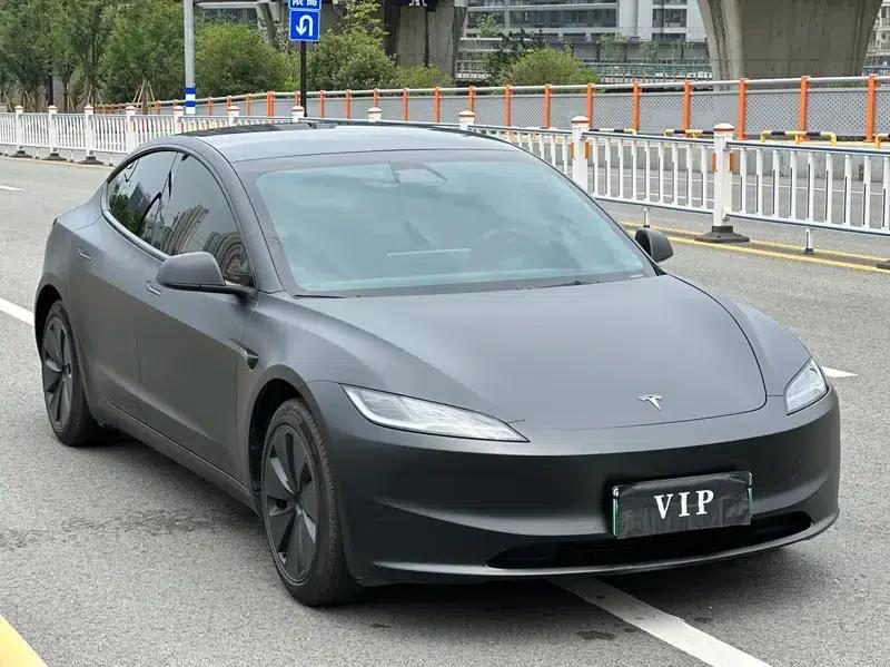 Model 3 2023 Rear-Wheel Drive — миниатюра 3