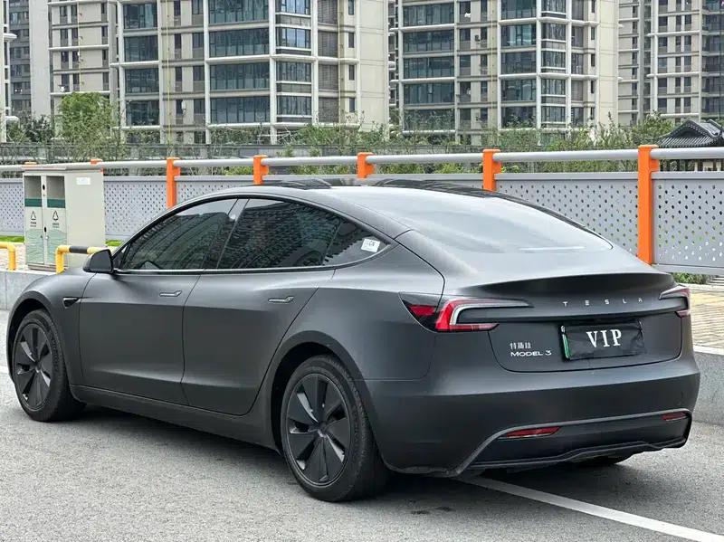 Model 3 2023 Rear-Wheel Drive — миниатюра 5