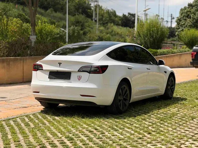 Model 3 2023 Rear-Wheel Drive — миниатюра 6