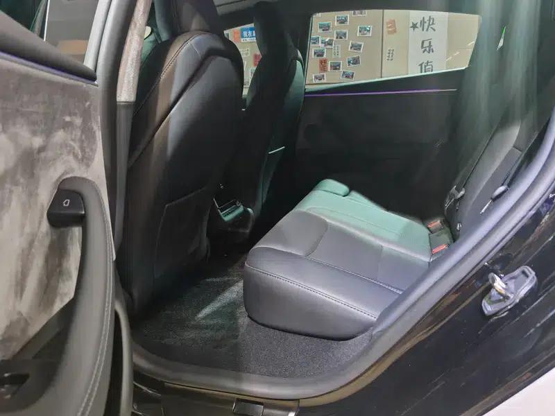 Model 3 2023 Rear-Wheel Drive — миниатюра 14