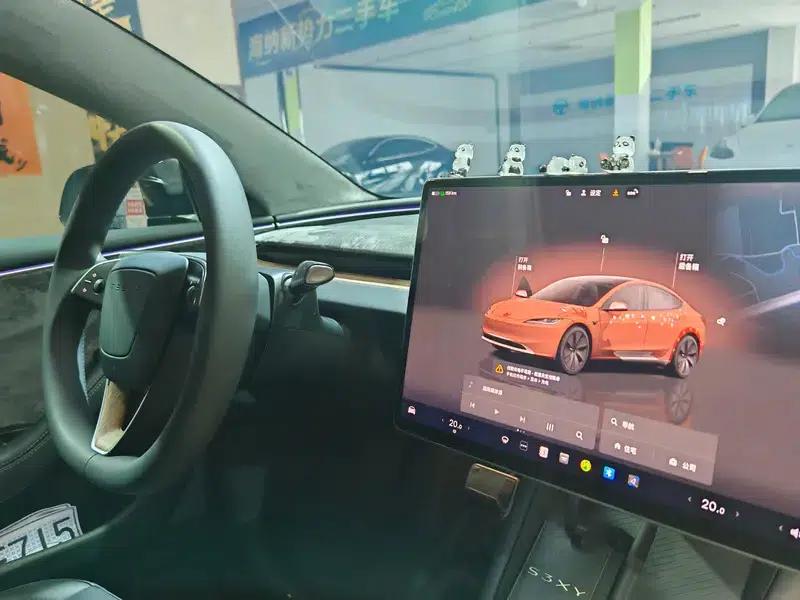 Model 3 2023 Rear-Wheel Drive — миниатюра 7