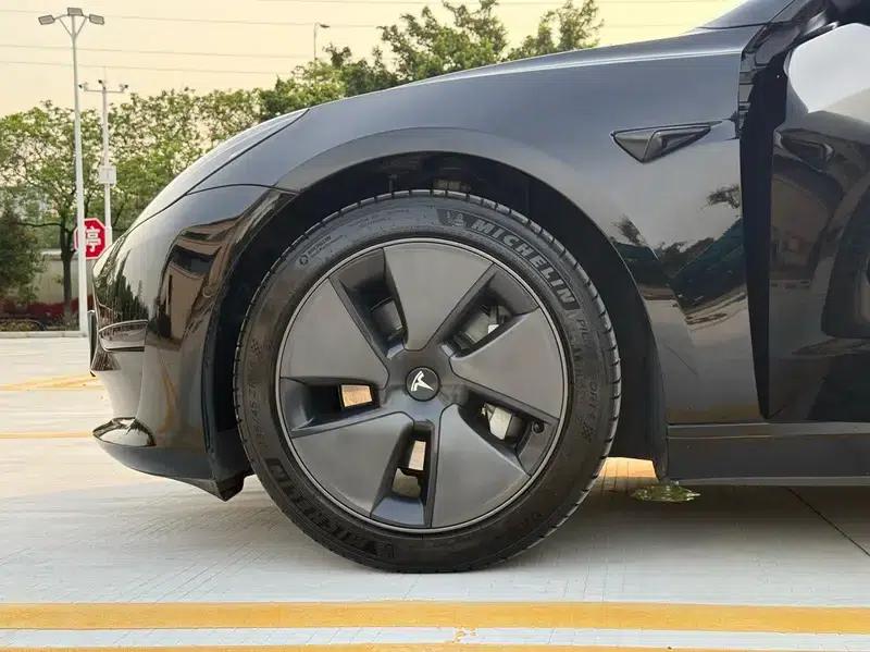 Model 3 2022 Rear-Wheel Drive — миниатюра 11