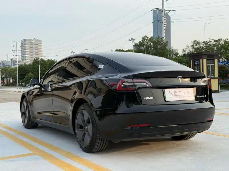 Model 3 2022 Rear-Wheel Drive — миниатюра 5