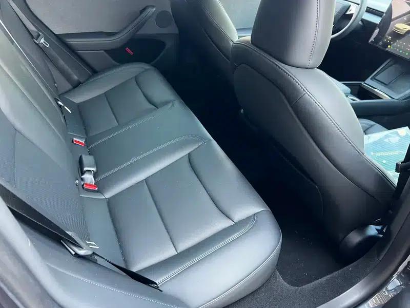 Model 3 2023 Rear-Wheel Drive — миниатюра 8