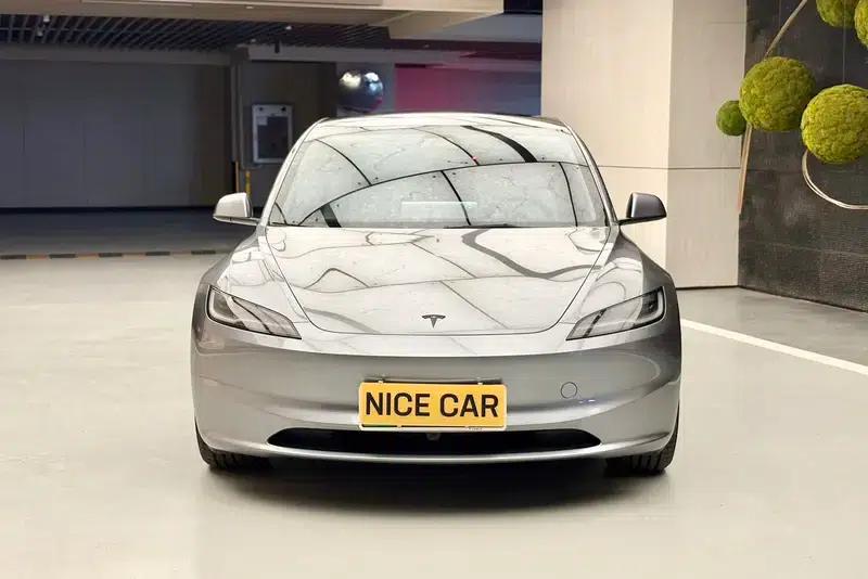 Model 3 2025 Facelift Long Range Rear-Wheel Drive — миниатюра 2