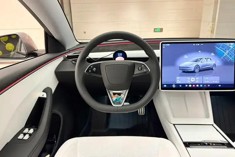 Model 3 2025 Facelift Long Range Rear-Wheel Drive — миниатюра 19