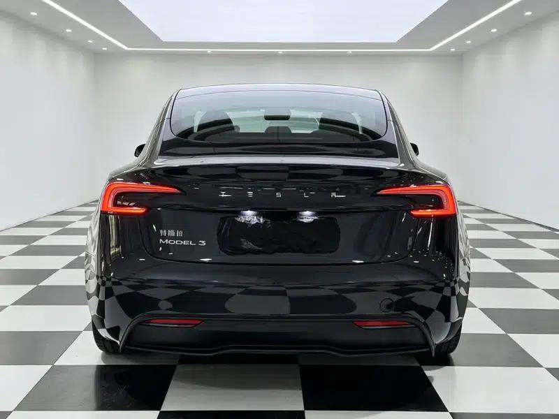 Model 3 2025 Rear-Wheel Drive — миниатюра 5