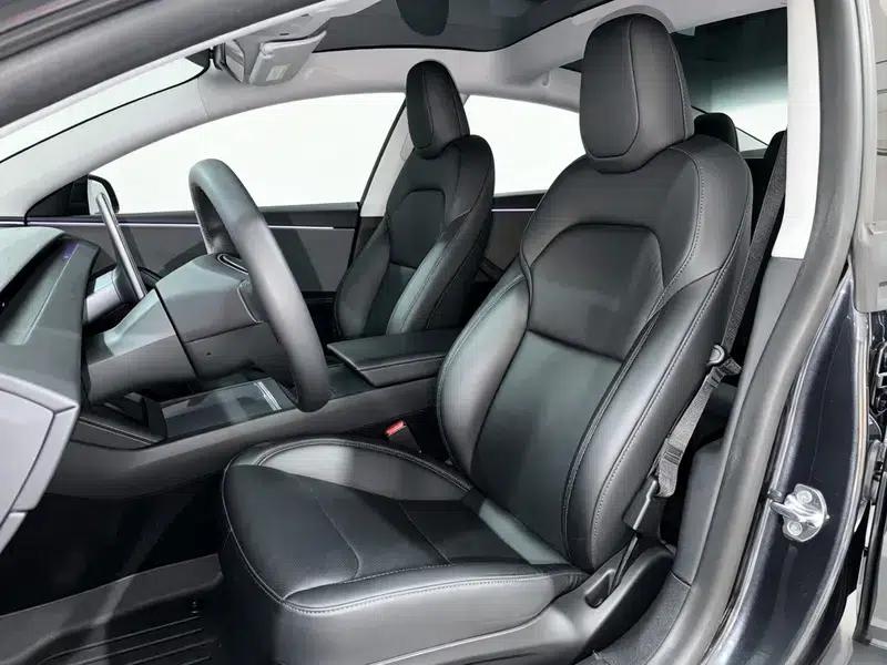 Model 3 2025 Rear-Wheel Drive — миниатюра 8
